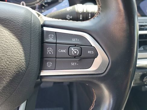 Used 2022 Jeep Compass Limited AWD/4WD image 12