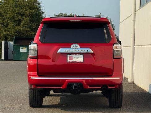 Certified 2022 Toyota 4Runner Limited AWD/4WD image 6