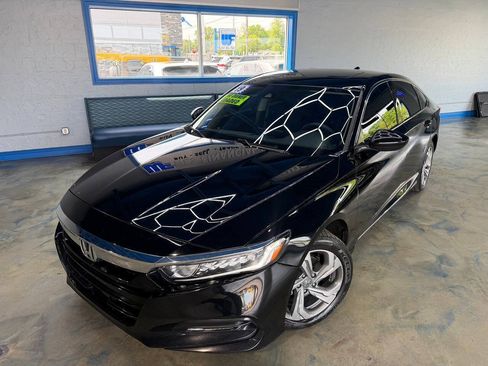 Used 2019 Honda Accord EX image 1