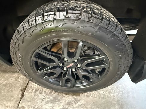 Used 2021 GMC Sierra 1500 Elevation w/ X31 Off-Road Package image 34