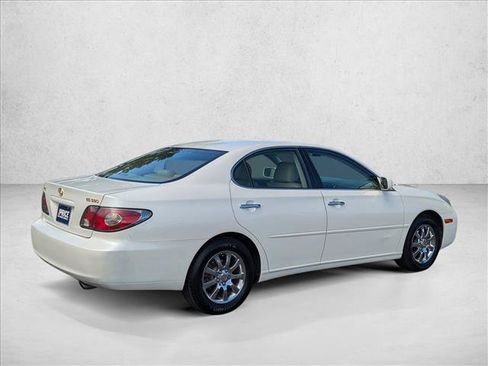 Used 2004 Lexus ES 330 FWD image 5