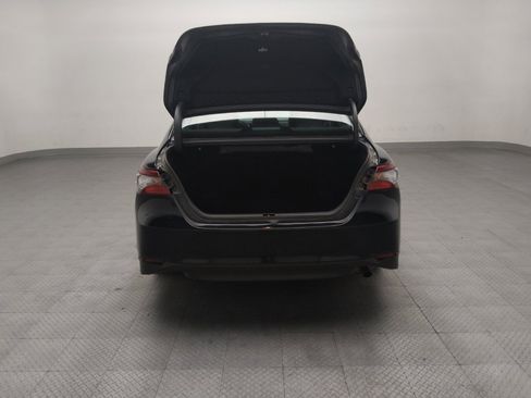 Used 2022 Toyota Camry LE image 29