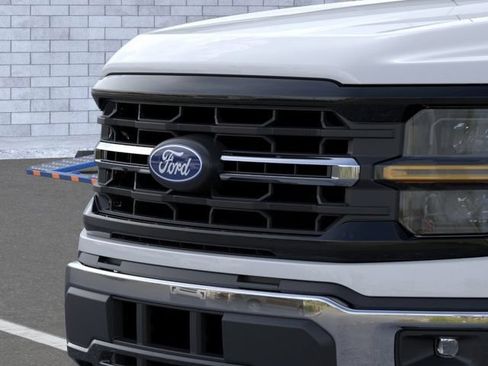 New 2026 Ford F150 XLT w/ XLT Chrome Appearance Package AWD/4WD image 17