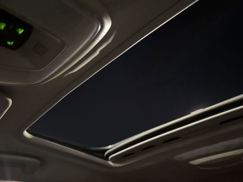 Used 2012 Volvo S60 T5 w/ Climate Pkg image 7