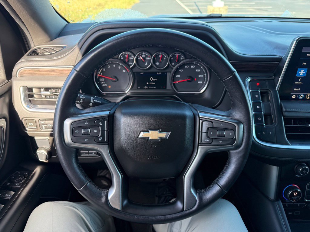 Used 2021 Chevrolet Tahoe LT w/ LT Signature Package RWD image 16