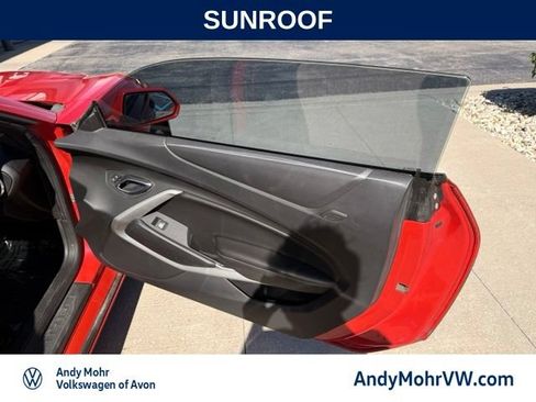 Used 2017 Chevrolet Camaro LT RWD image 16