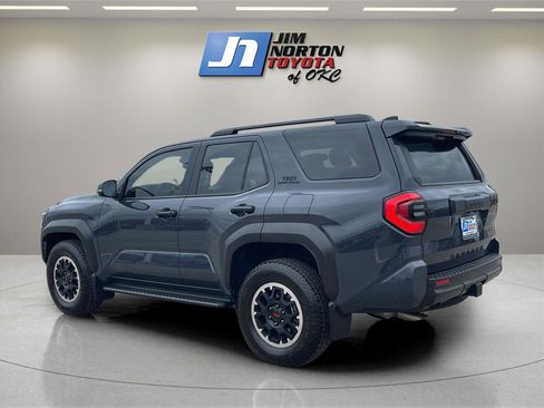 Used 2025 Toyota 4Runner TRD Off-Road image 7