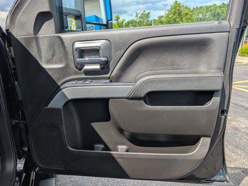 Used 2018 Chevrolet Silverado 1500 LT w/ All Star Edition AWD/4WD image 13