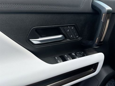 Used 2024 GMC Hummer EV 3X w/ Extreme Off-Road Package image 15