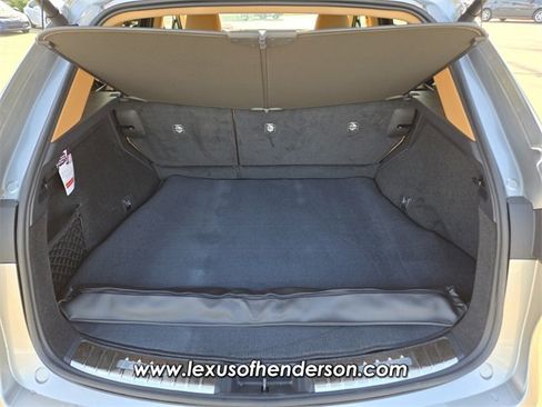 Used 2025 Lexus NX 350h 350h Premium image 18