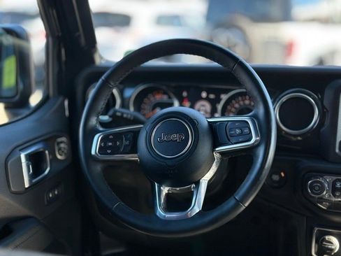 Used 2021 Jeep Wrangler Unlimited Sahara image 19