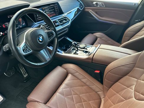Used 2023 BMW X5 sDrive40i w/ M Sport Package RWD image 9