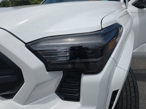 Used 2025 Toyota Tacoma SR RWD image 29