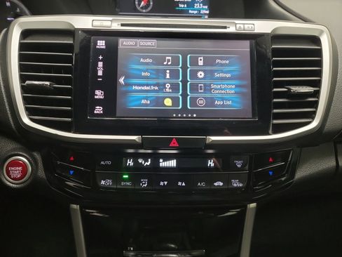 Used 2017 Honda Accord EX-L image 26