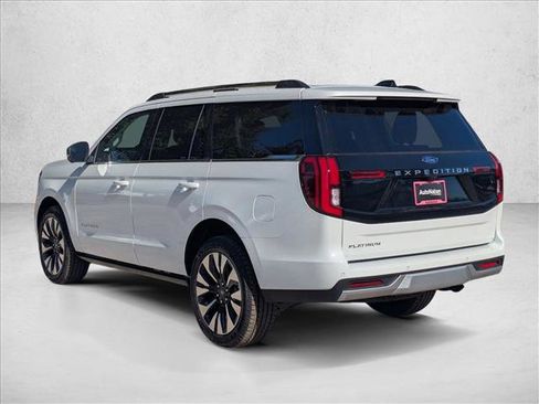 New 2025 Ford Expedition Platinum w/ Driver's Package image 9