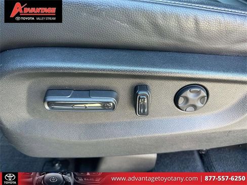 Used 2024 Honda Odyssey EX-L image 22