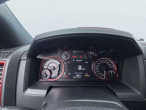 Used 2018 RAM 1500 Rebel image 12