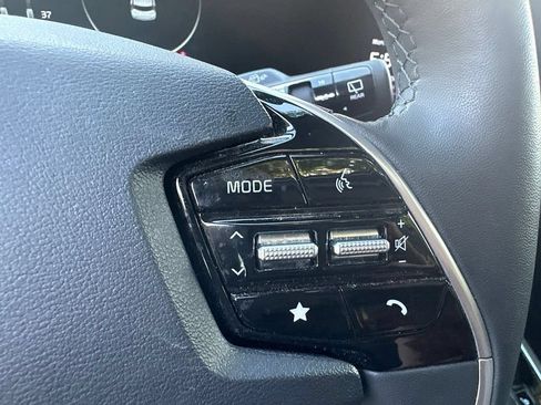 Used 2023 Kia Niro Wave w/ Wave Preserve Package FWD image 19