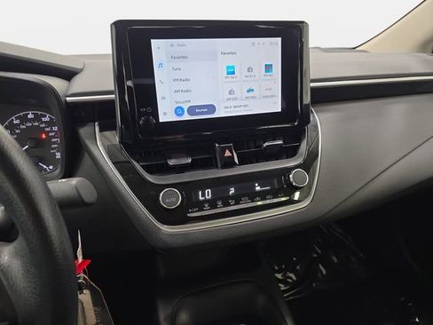 Certified 2024 Toyota Corolla LE image 17