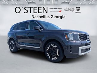Used 2025 Kia Telluride S video 1