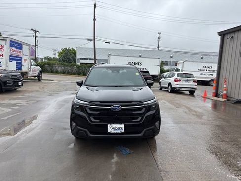 New 2026 Subaru Forester Touring AWD/4WD image 2