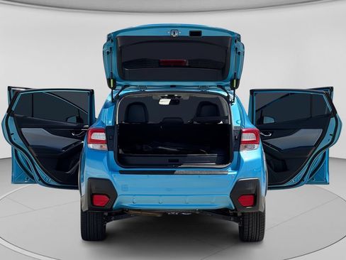 Used 2019 Subaru Crosstrek Hybrid w/ Moonroof Package w/Navigation AWD/4WD image 28