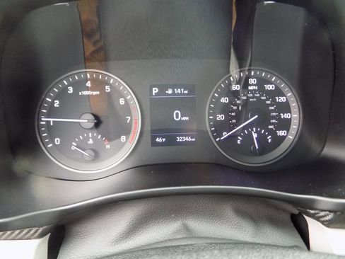 Used 2020 Hyundai Tucson SE image 15