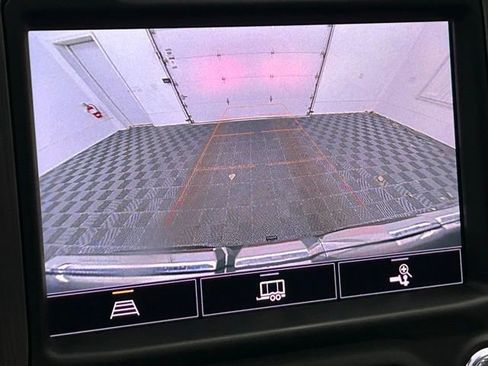 Used 2021 GMC Sierra 1500 Denali w/ Driver Alert Package II image 6