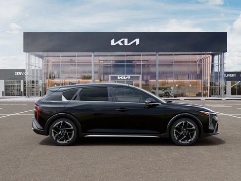 New 2026 Kia K4 GT-Line w/ GT-Line Premium Package FWD image 7