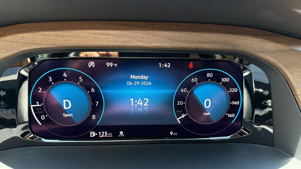 New 2026 Volkswagen Atlas SE FWD image 33
