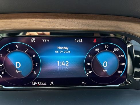 New 2026 Volkswagen Atlas SE FWD image 33