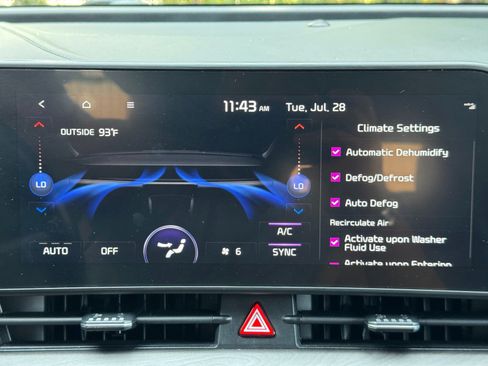 Used 2023 Kia Sportage X-Line w/ X-Line Premium Package AWD/4WD image 26