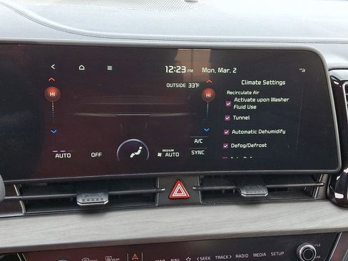 Certified 2023 Kia Sportage X-Line image 15