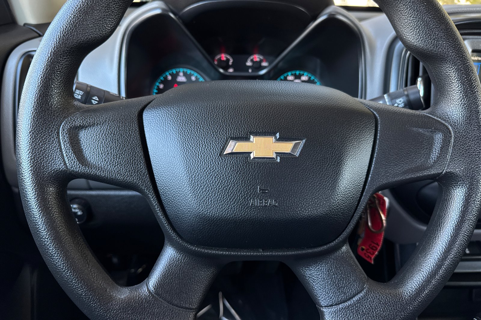 Used 2019 Chevrolet Colorado W/T RWD image 25