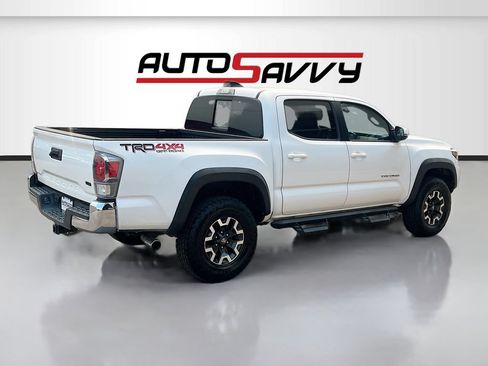 Used 2023 Toyota Tacoma TRD Off-Road AWD/4WD image 7