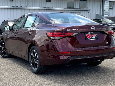 Used 2025 Nissan Sentra SV w/ All-Weather Package image 3