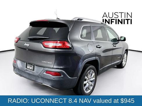 Used 2016 Jeep Cherokee Limited w/ Luxury Group FWD image 8