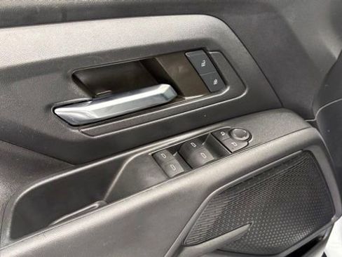 Used 2024 Chevrolet Silverado EV W/T AWD/4WD image 18