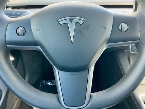 Used 2023 Tesla Model 3 Performance image 20