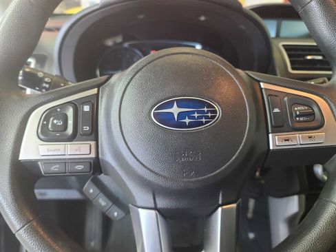 Used 2018 Subaru Forester 2.5i Premium image 22