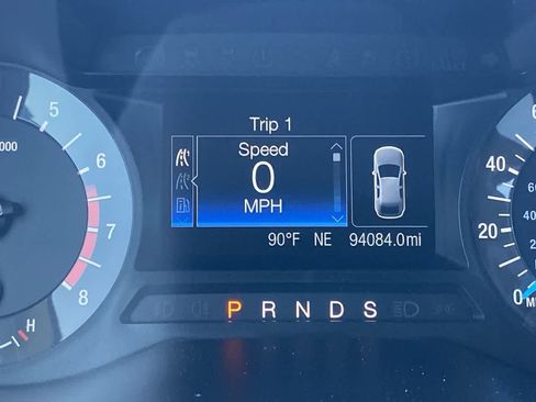 Used 2018 Ford Edge SEL AWD/4WD image 15