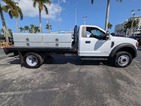 Used 2019 Ford F550 2WD Regular Cab Super Duty image 7