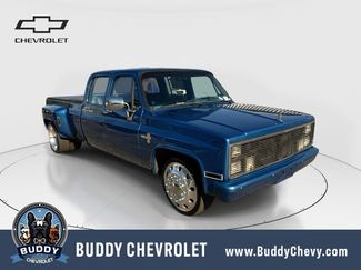 Used 1988 Chevrolet Silverado 3500 2WD Crew Cab video 1
