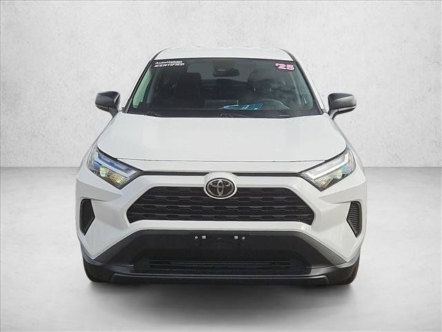 Used 2025 Toyota RAV4 LE AWD/4WD image 2