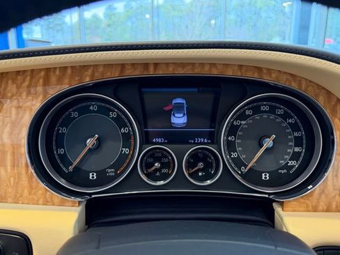 Used 2015 Bentley Continental GT AWD/4WD image 24