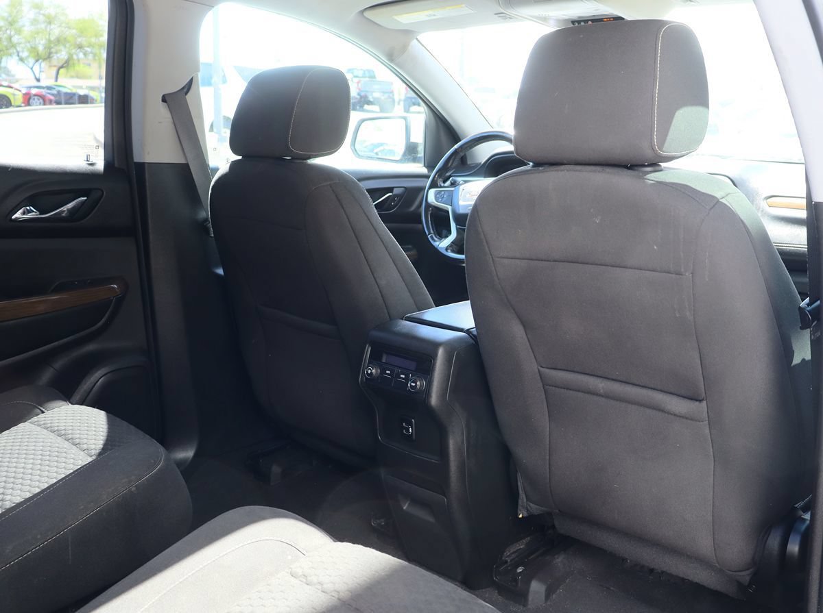 Used 2018 GMC Acadia SLE w/ Driver Alert Package I FWD image 30
