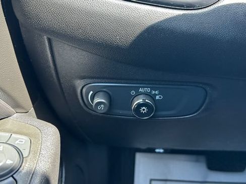 Certified 2022 Chevrolet Equinox RS AWD/4WD image 21