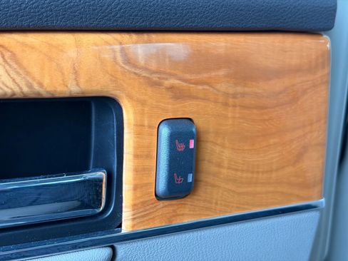 Used 2014 Lincoln MKX AWD w/ Equipment Group 102A image 37