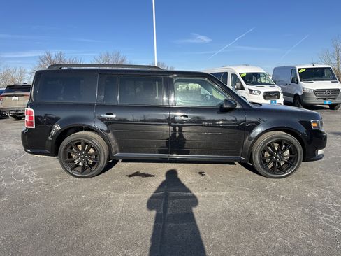 Used 2019 Ford Flex SEL w/ Equipment Group 202A image 2