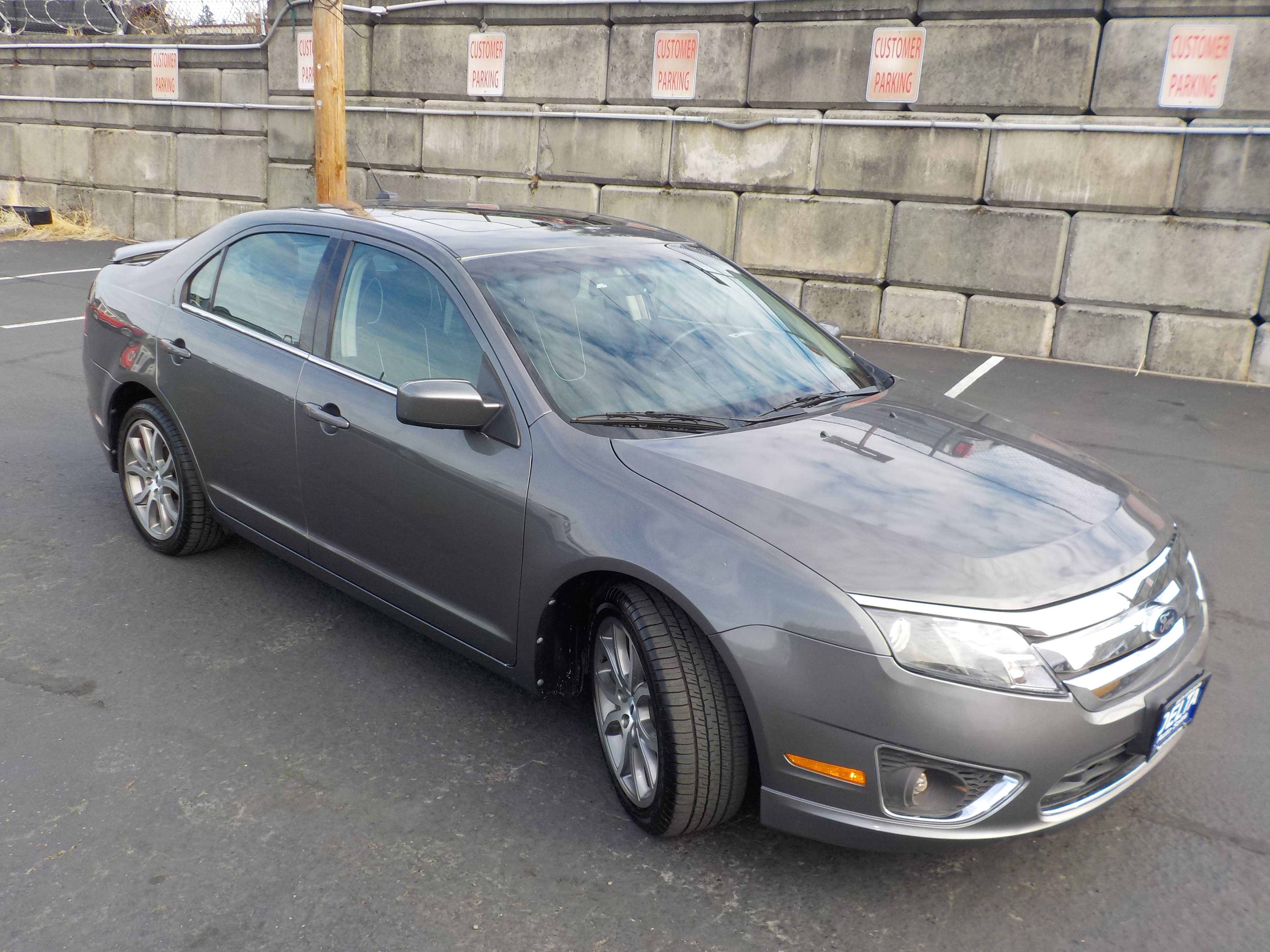 Used 2012 Ford Fusion SE FWD image 5